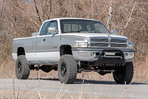 Dodge Ram 2500 Suspension Lift Kit - Rough Country - 3 Inch Lift Kit | M1 - '94-'02